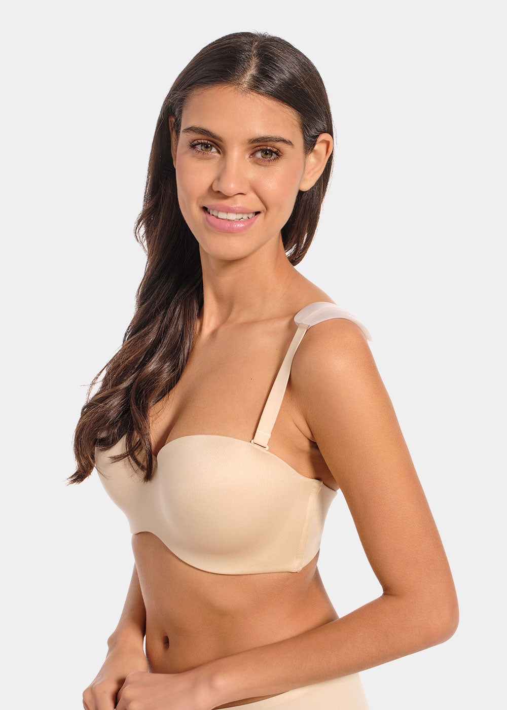 Front view of a model wearing the Magic Comfort Strap, featuring a soft silicone anti-slip shoulder strap placed under the bra strap to prevent sliding and relieve pressure, with a clear and discreet design for comfortable, seamless wear.