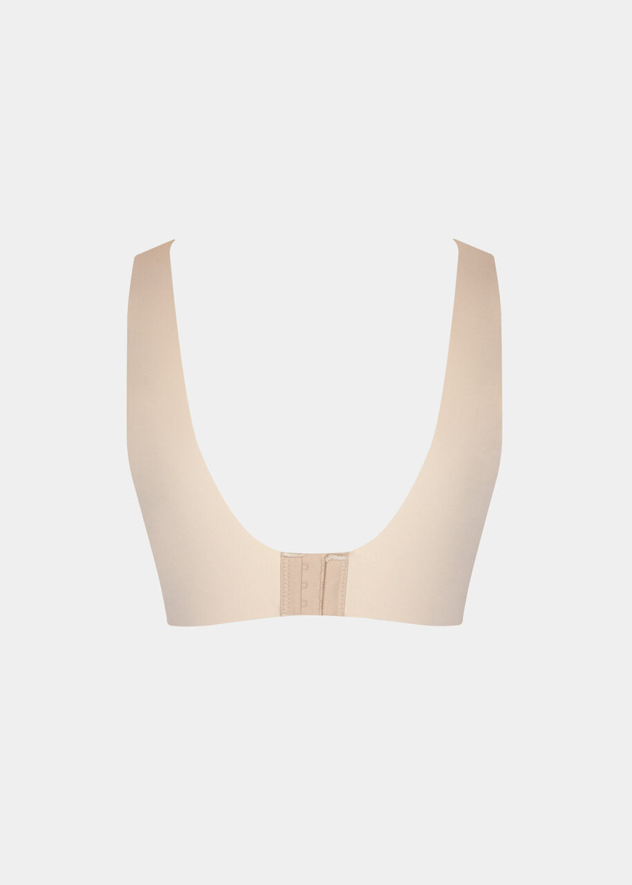Scallop Bra (backside)