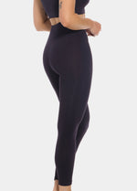 Person wearing a Bamboo Legging on a white background