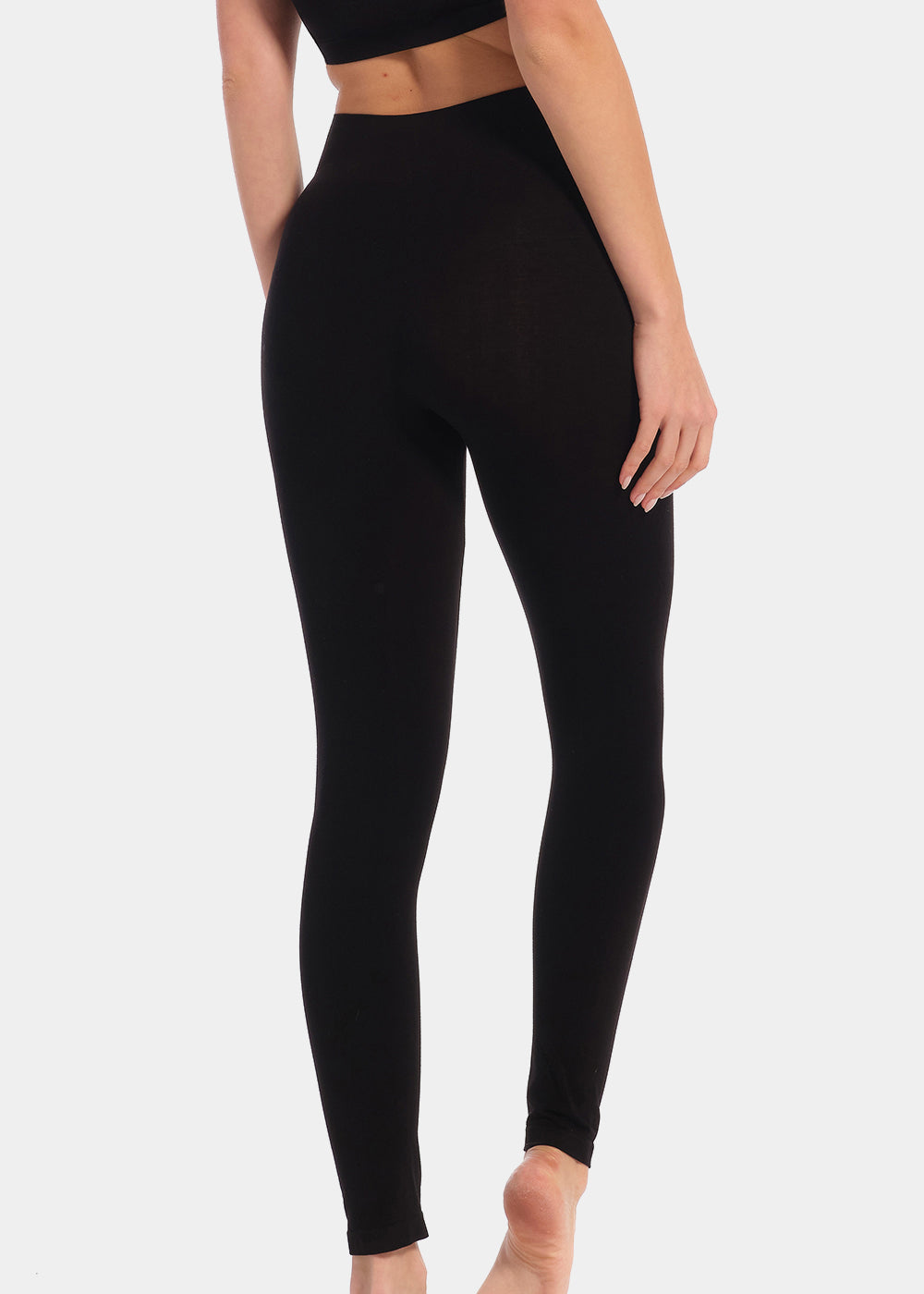 Person wearing Bamboo Leggings on a white background