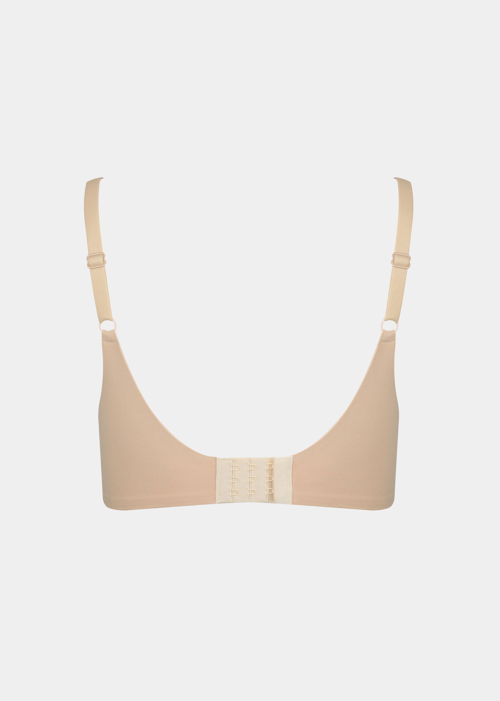 Latte MAGIC Push-Up Bra on a white background (back)